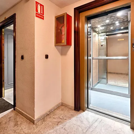 Apartment Rent4 La Malagueta 2